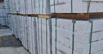 南阳芝麻白路牙石，路侧石