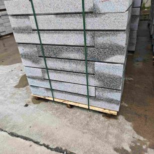 南阳芙蓉白路牙石，马路牙子