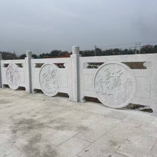 南阳芝麻白河道栏杆 石材栏杆