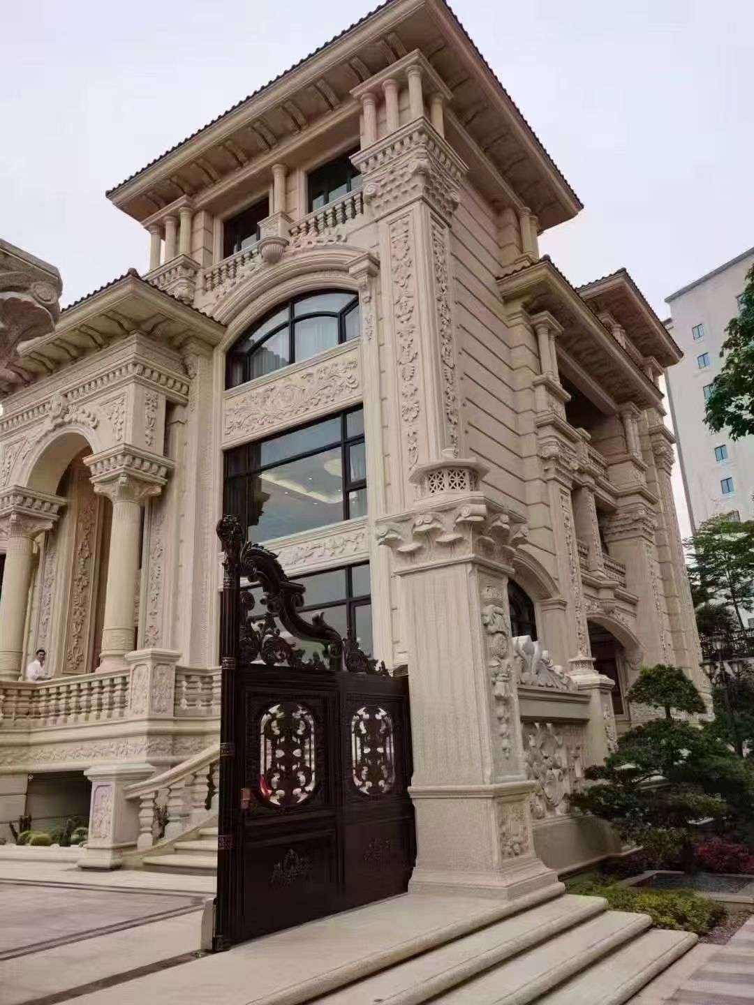 南阳黄金麻别墅外墙异形定制