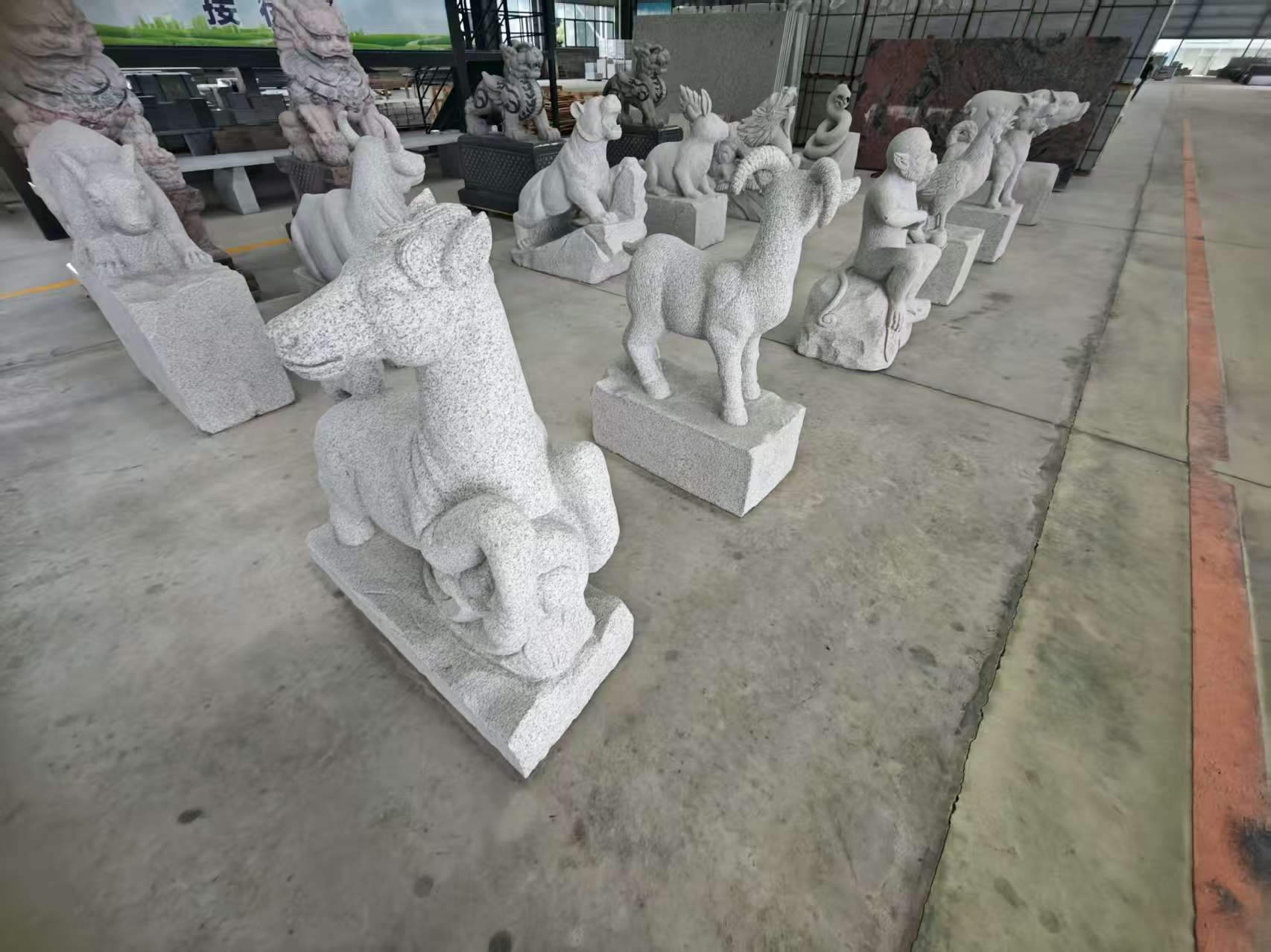 南阳芝麻白雕刻 十二生肖 异形雕刻