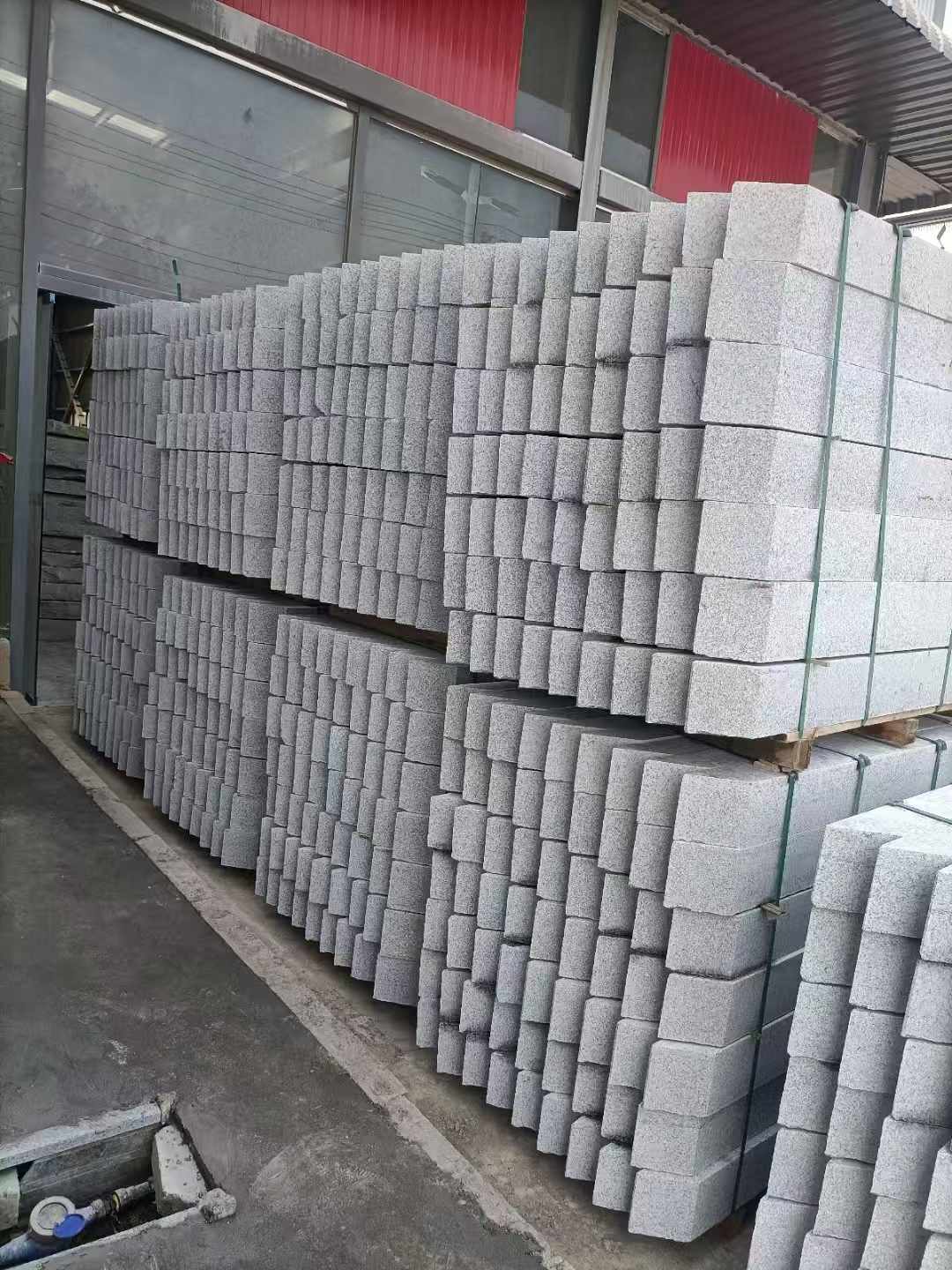 南阳芝麻白树围石 树池