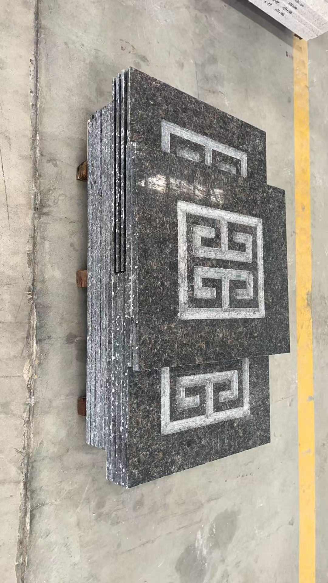 南阳英国棕回纹雕刻版